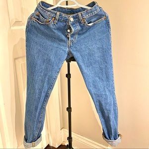 LEVI’s 501 Original Fit Jeans - Medium Wash